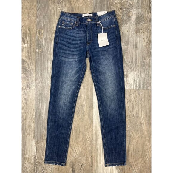 NEW KanCan Mid Rise Super Skinny Jeans 9 28 Dark Wash - Picture 1 of 8